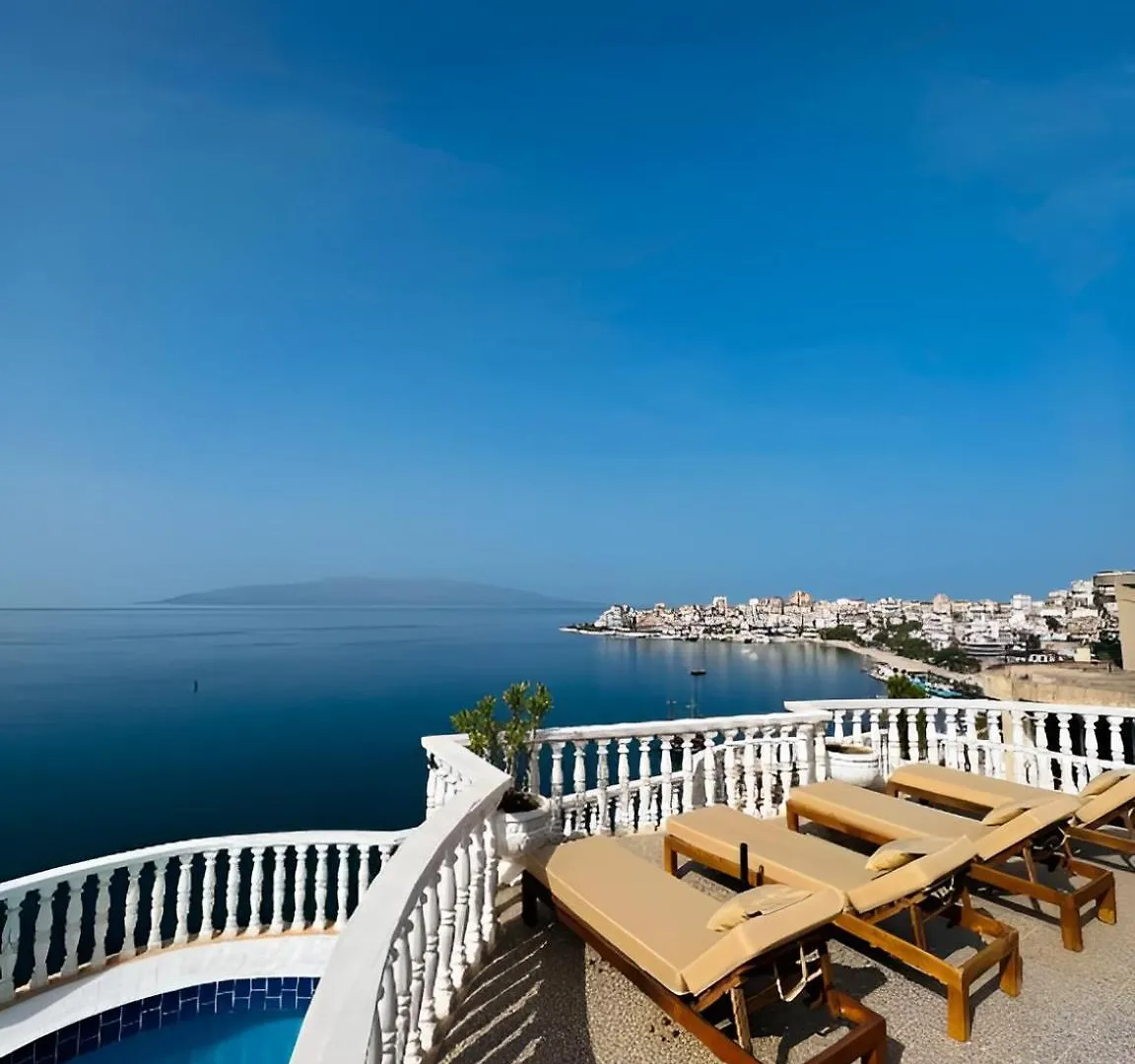 Monte Cristo Hotel - Rooftop Pool Sarande