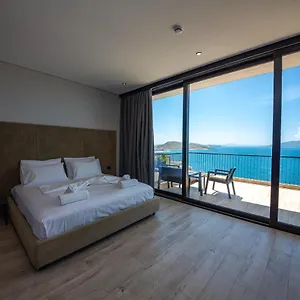 Lili2 Sarandë