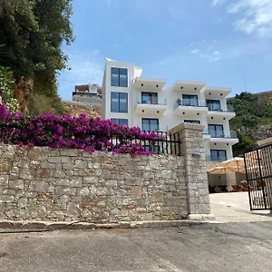 Platon Sarandë