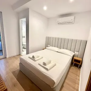Aulona ** Sarandë