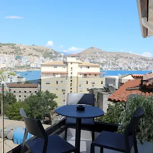 Niklas Boutique Sarande